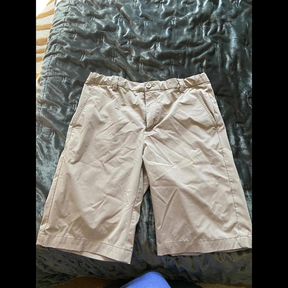 Vineyard Vines Boy's Beige Chino Shorts - Comfortable and Stylish YXL (18)